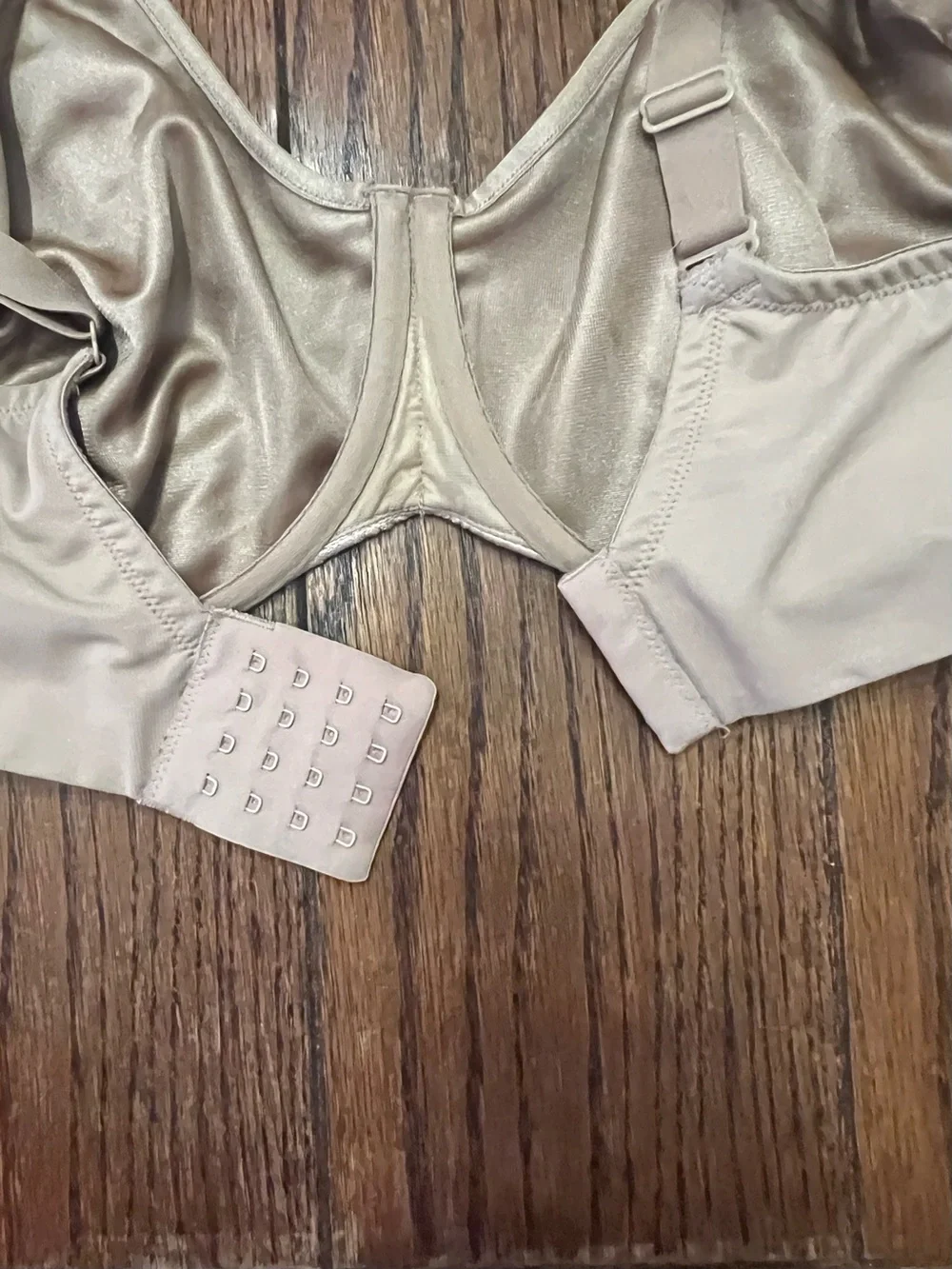 Soma Stunning Support Unlined Minimizer Bra 42DD